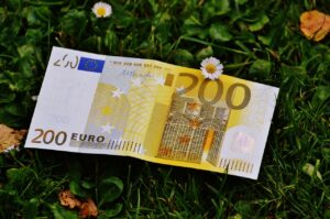 money-1508451_1280